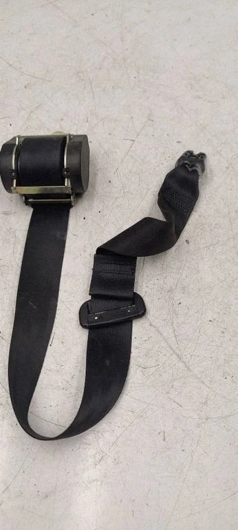 Rear seatbelt – Volkswagen e-Golf (2014-)