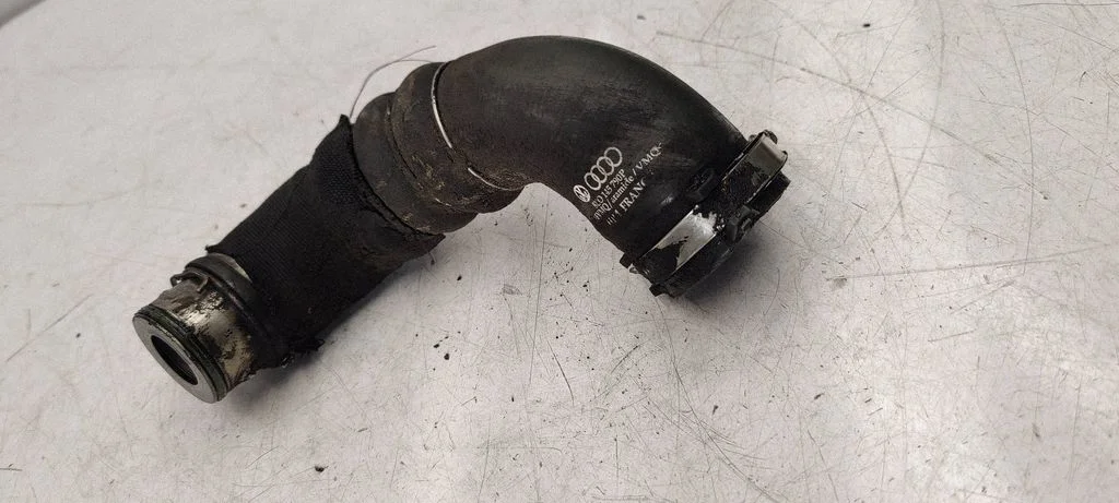 Intercooler hose/pipe 8E0145790P