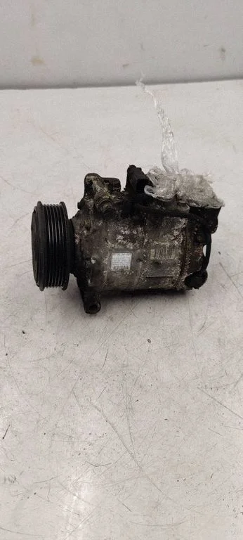 Air conditioning (A/C) compressor (pump) 8E0260805BF