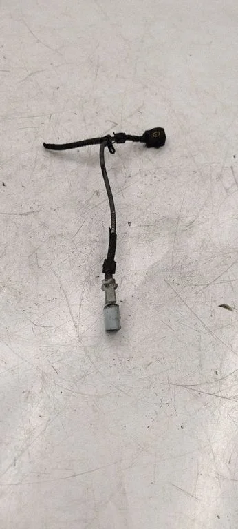 Camshaft position sensor 03G906433A