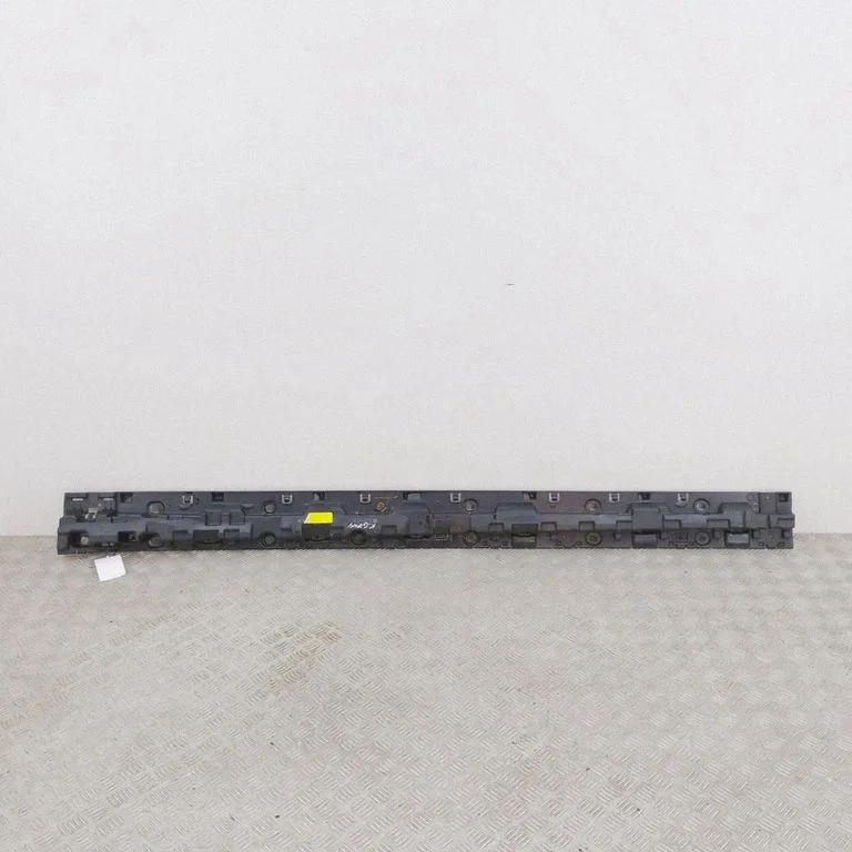 Sill supporting ledge 7425459