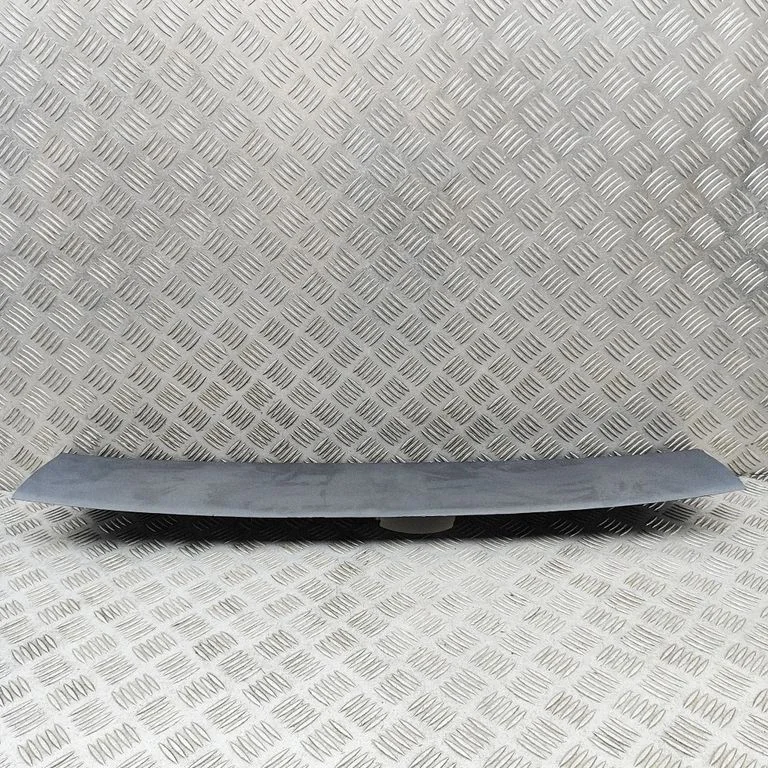 Tailgate trim 7417424