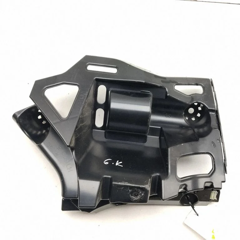 Rear bumper mounting bracket 9450907