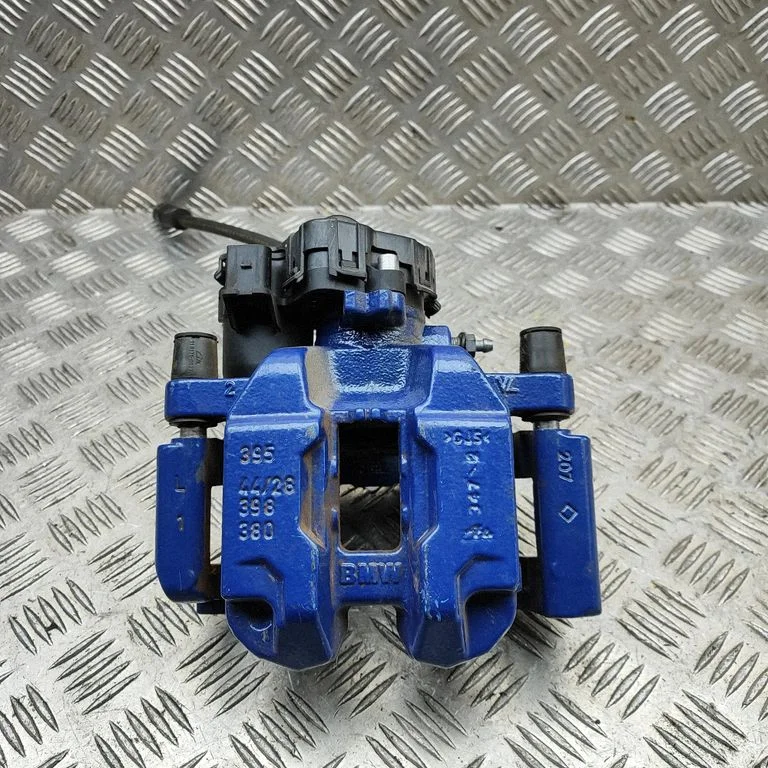 Rear brake caliper 8832829