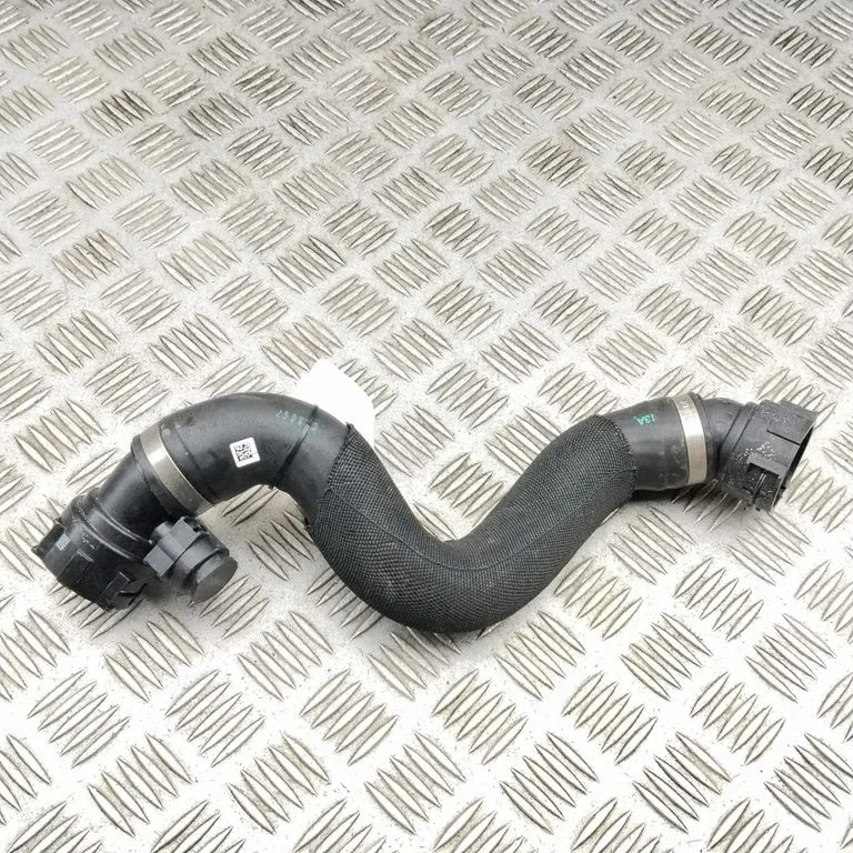 Engine coolant pipe/hose 8089679