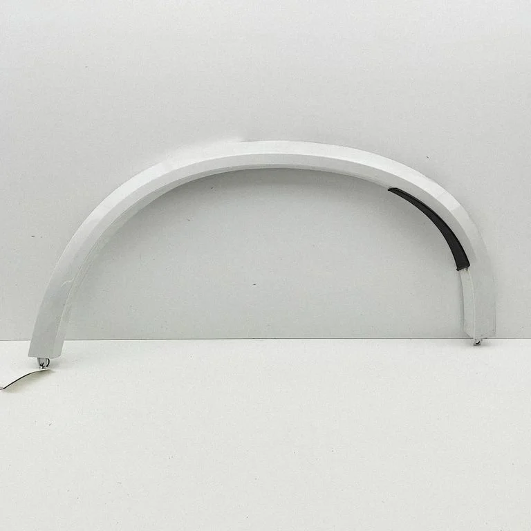 Rear arch trim 8069291