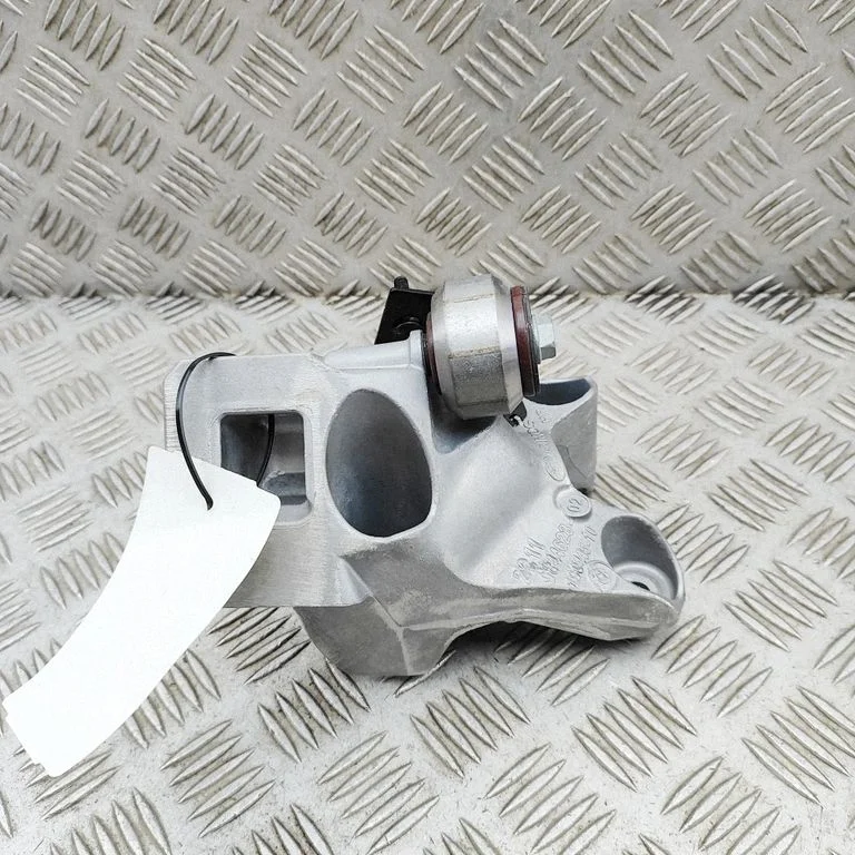 Engine mounting bracket 9844628