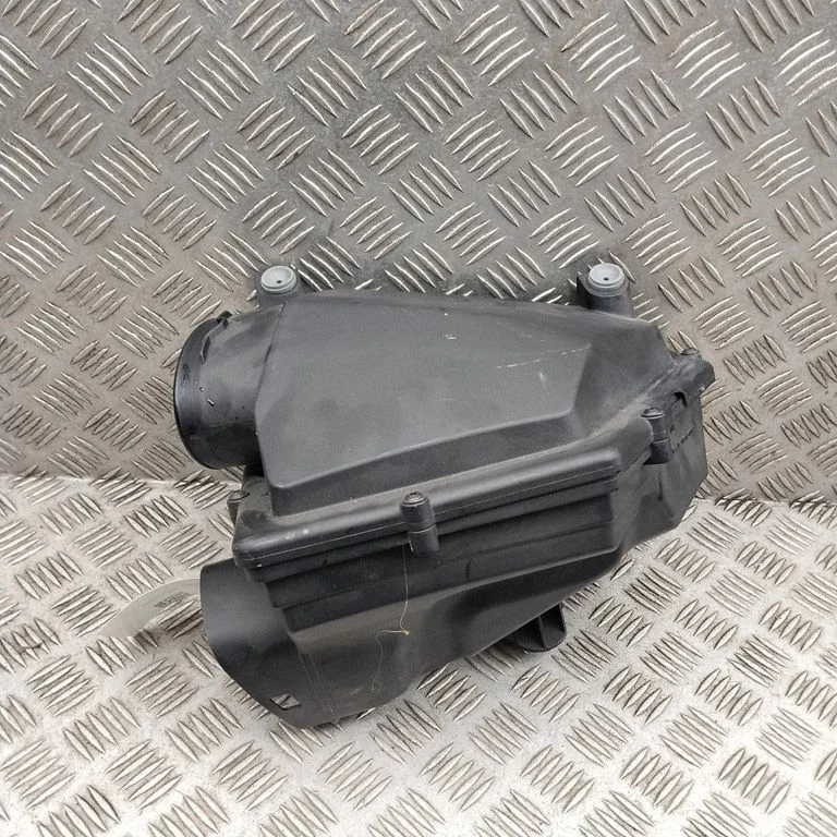 Air filter box 9845090