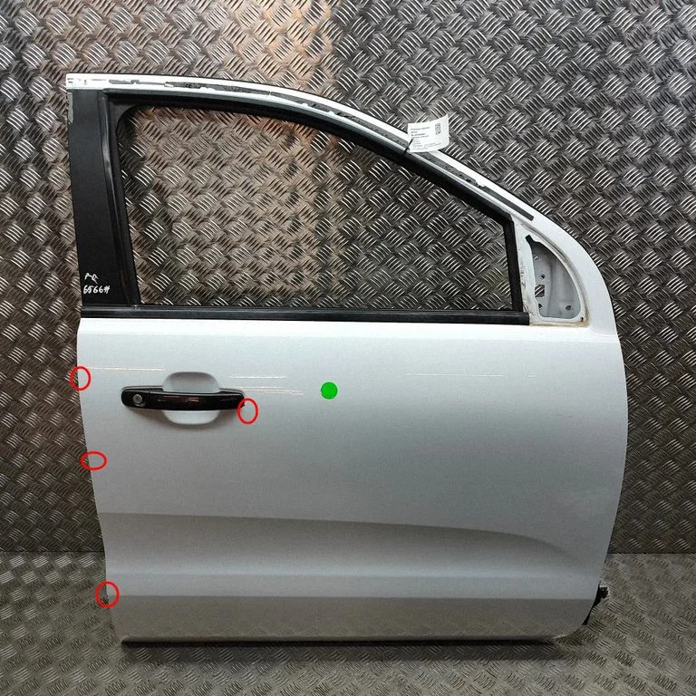 Priekšējās durvis DB392620124CB