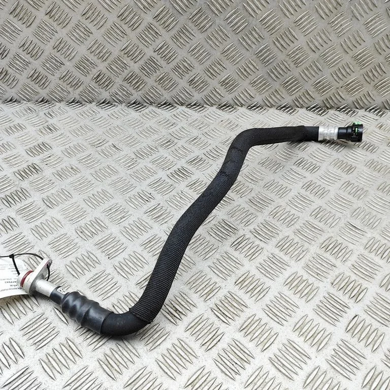 Cita ātrumkārbas detaļa 8854984