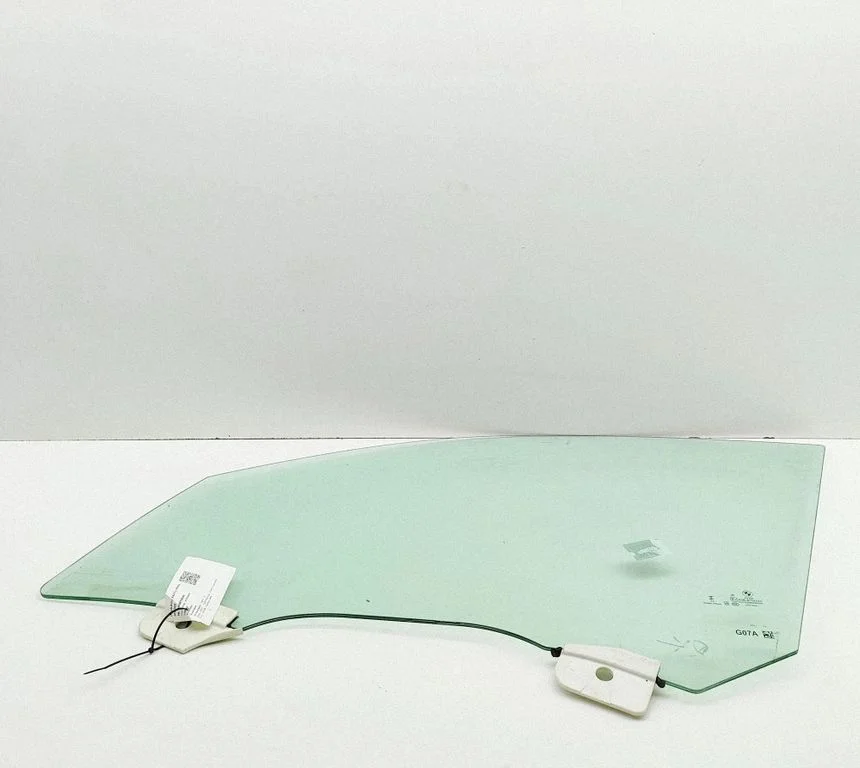 Front door window glass four-door – BMW X5M G05 F95 (2019-)