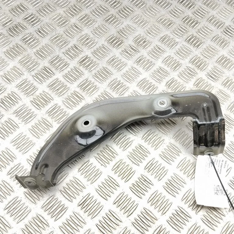 Fender mounting bracket 9451342
