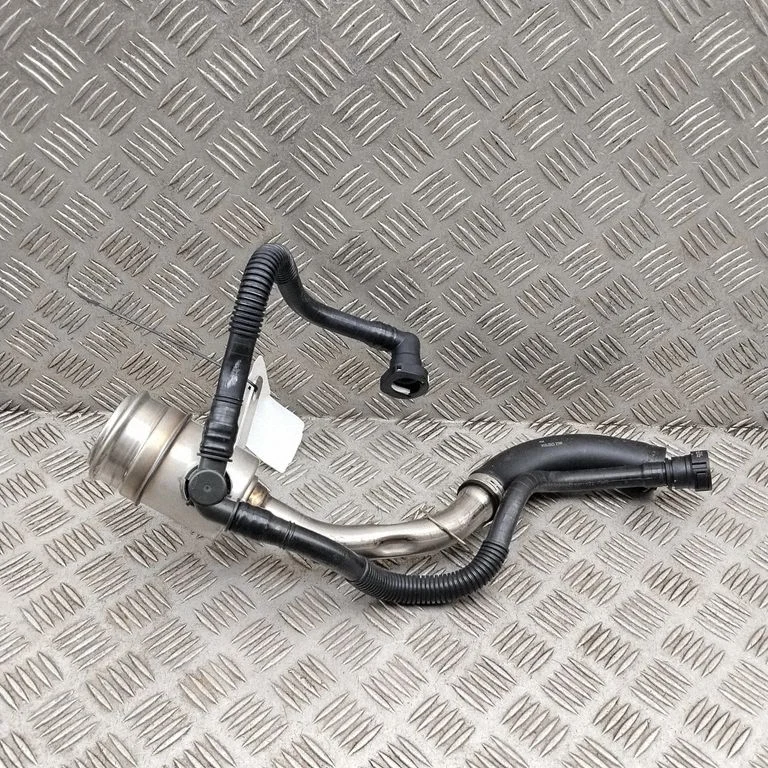 Fuel tank filler neck pipe 9845866