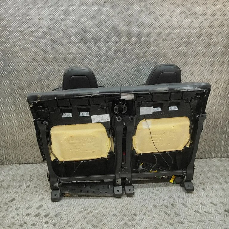 Tagaiste 106738100C