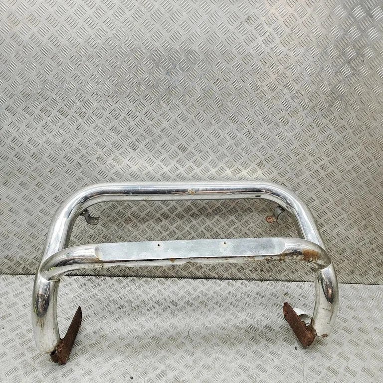 Belka zderzaka przedniego – Opel Monterey (1991-1999)