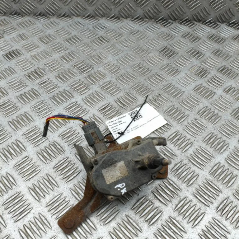Tīrītāju motoriņš 97807640