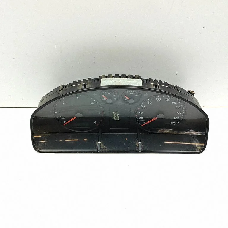Spidometrs (instrumentu panelis) 7H0920850L