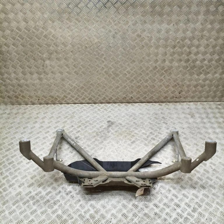 Tagumine abiraam 7947322