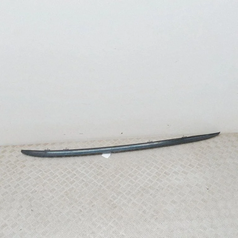 Roof bar rail