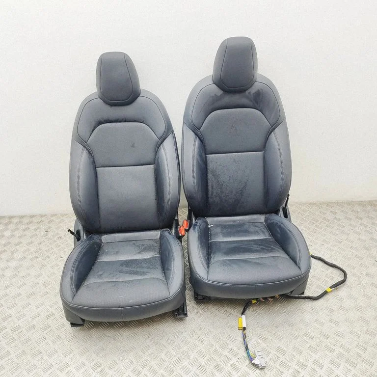 Sēdekļu komplekts 169996000C