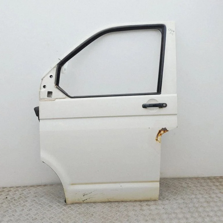 Front door 7LA831055
