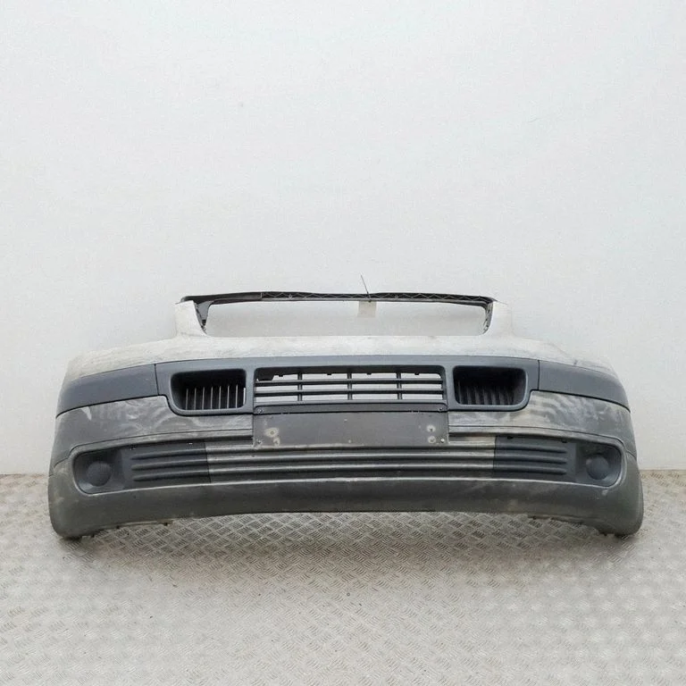 Front bumper 7H0807101