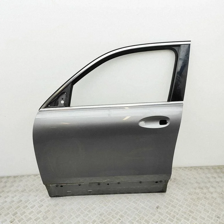 Esiuks – Mercedes-Benz EQB (2021-)