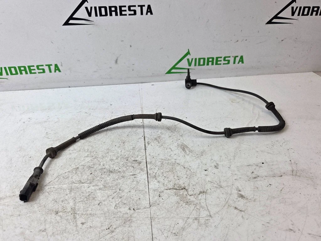 Esimene piduri ABS-andur 93868517