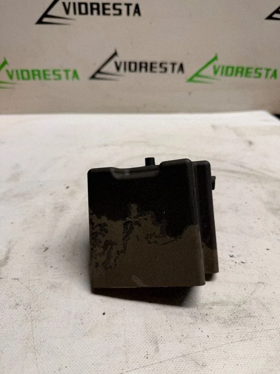 ABS pump bracket – Peugeot 208 I (2012-2019)