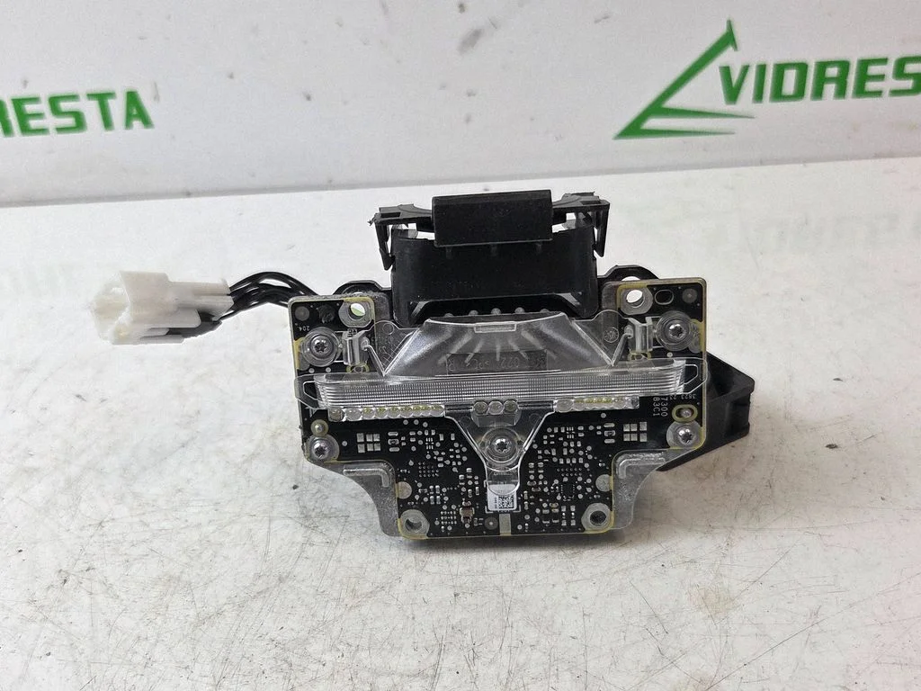 Esitule osa IT51261939