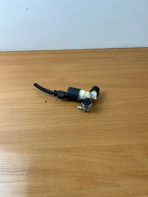 Klaasipesuvedeliku pump (klaaside) 9632984980