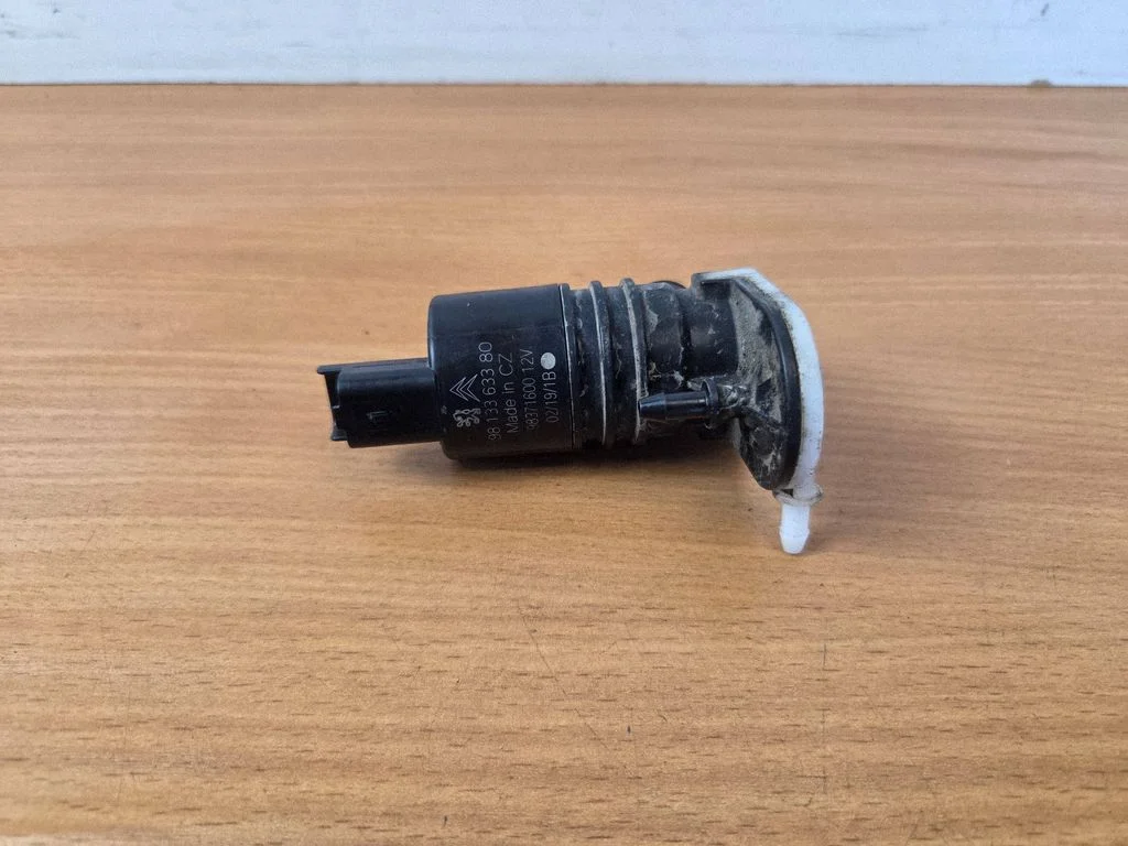 Klaasipesuvedeliku pump (klaaside) 9813363380