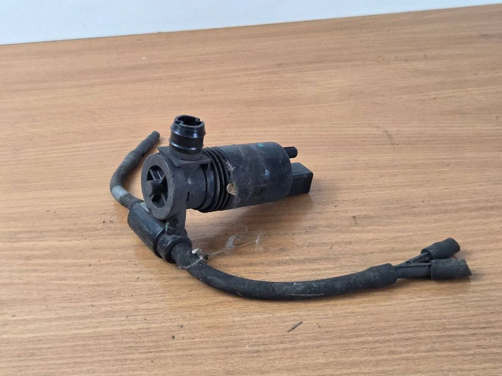 Klaasipesuvedeliku pump (klaaside) 1024928