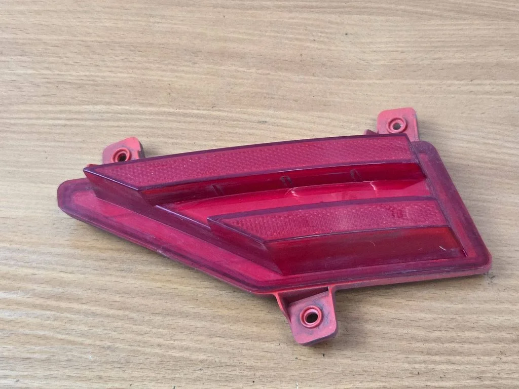Tagumine helkur 92406C0100