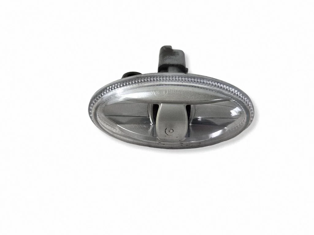 Front fender indicator light 9680057480