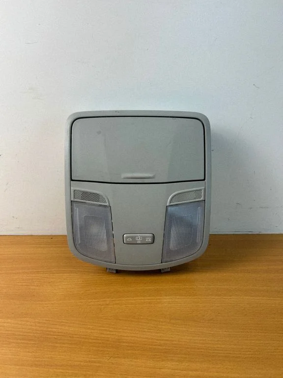Esiistmete valgustustuli 92800F2000