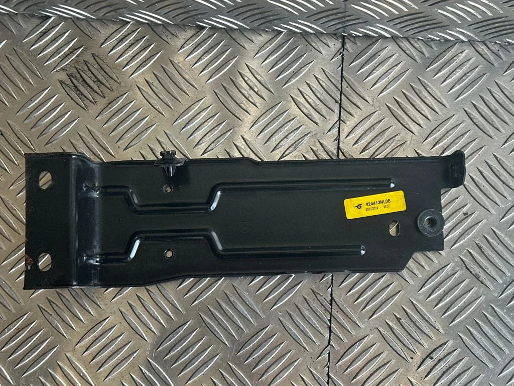 Other air conditioning (A/C) parts – Nissan Leaf I (ZE0) (2010-2017)