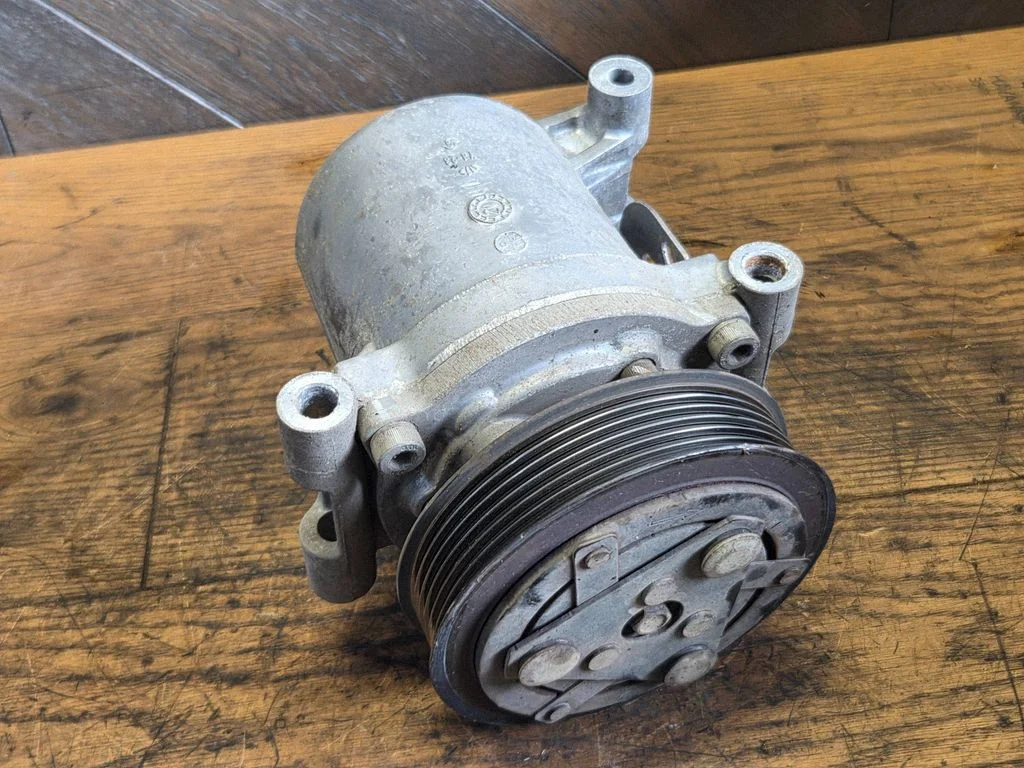 Kliimakompressor (pump) 9810349980