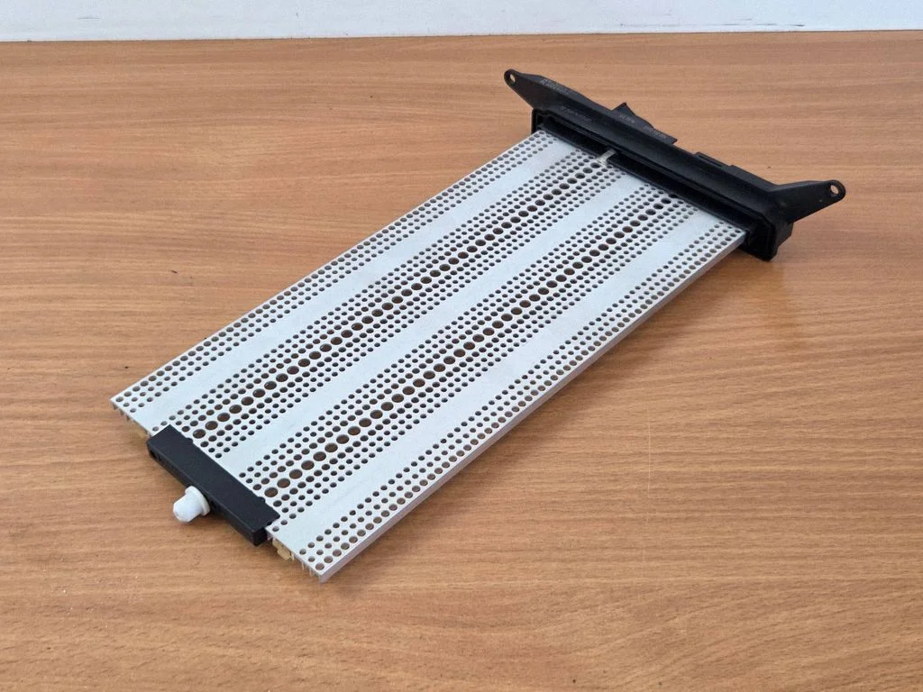 Elektriline salongi küttekeha radiaator 4G0819011