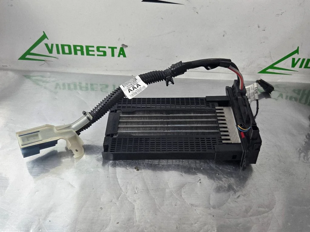 Elektryczna nagrzewnica kabiny Z6398001