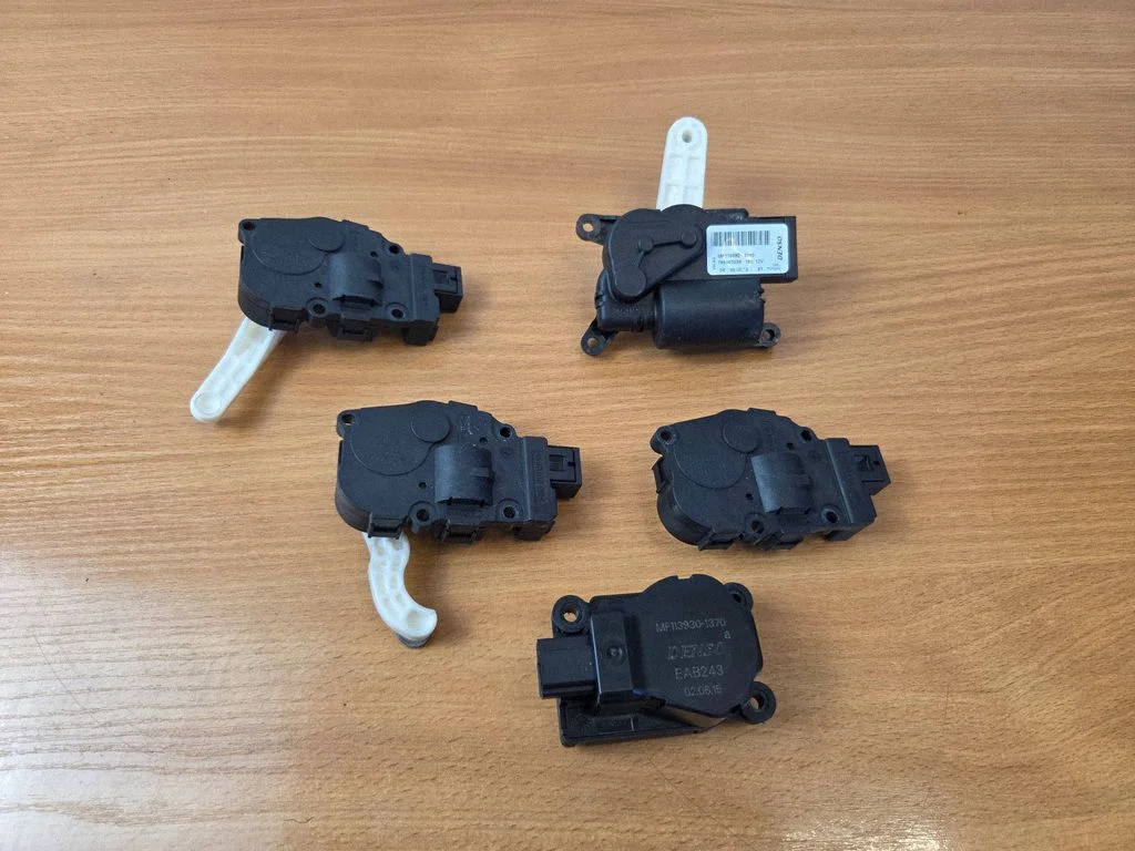 Air flap motor/actuator – Jaguar XE (2015-)