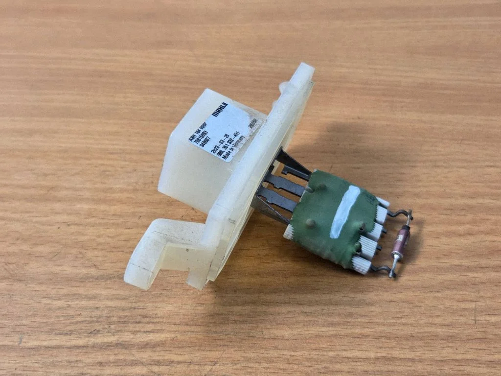 Heater blower motor/fan resistor – Ford Transit Custom (2013-2023)