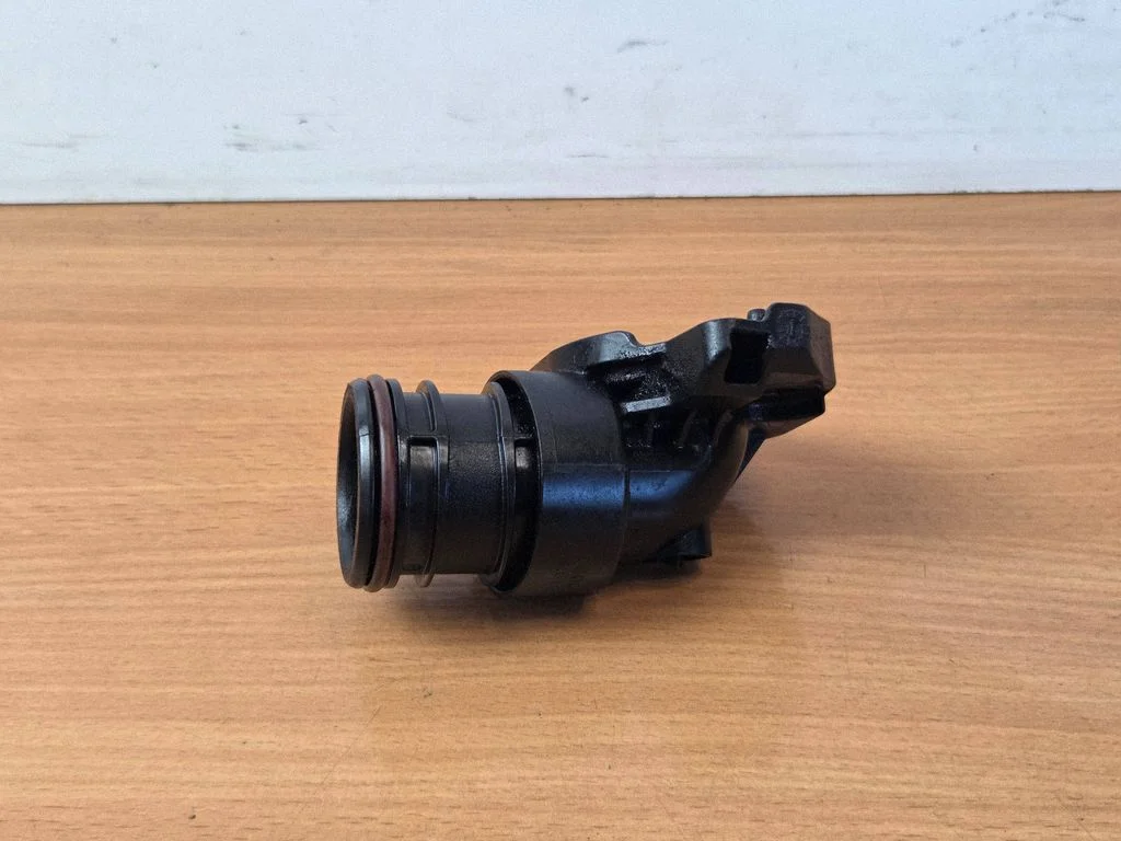 Mootori jahutusvedeliku toru / voolik Z16005526