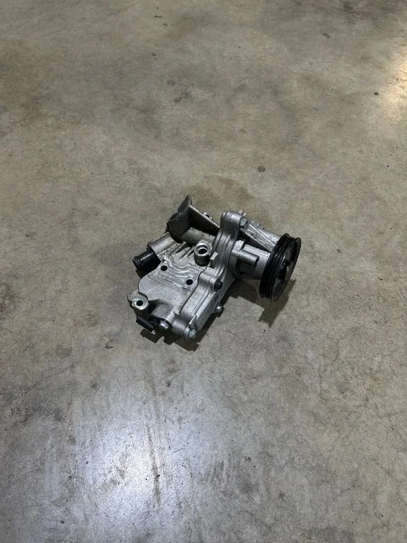 Water pump 2205120081