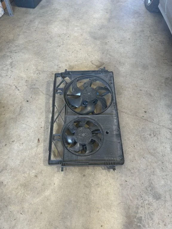 Radiaatori ventilaatori difuusor 93868359