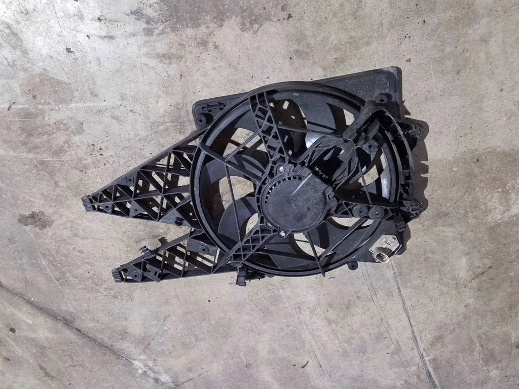 Radiaatori ventilaatori difuusor 896010100