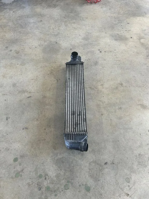 Vahejahuti radiaator 93868350