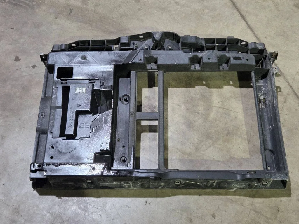 Radiator support slam panel 9676534280