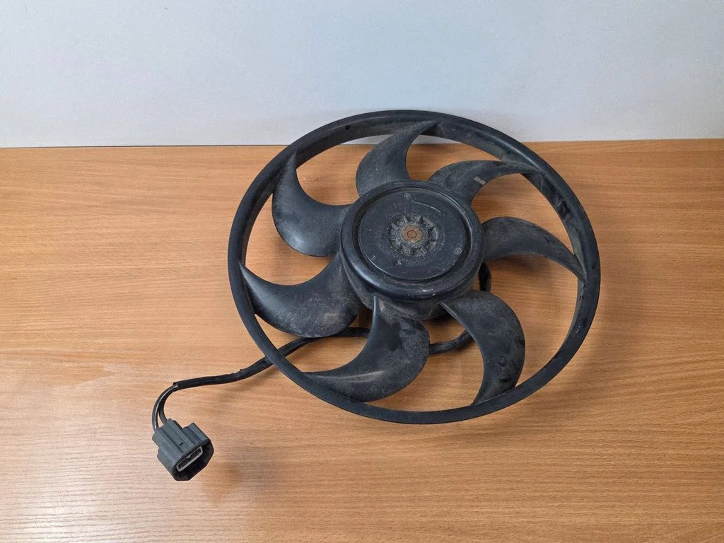 Elektriskais radiatora ventilators 3137230220