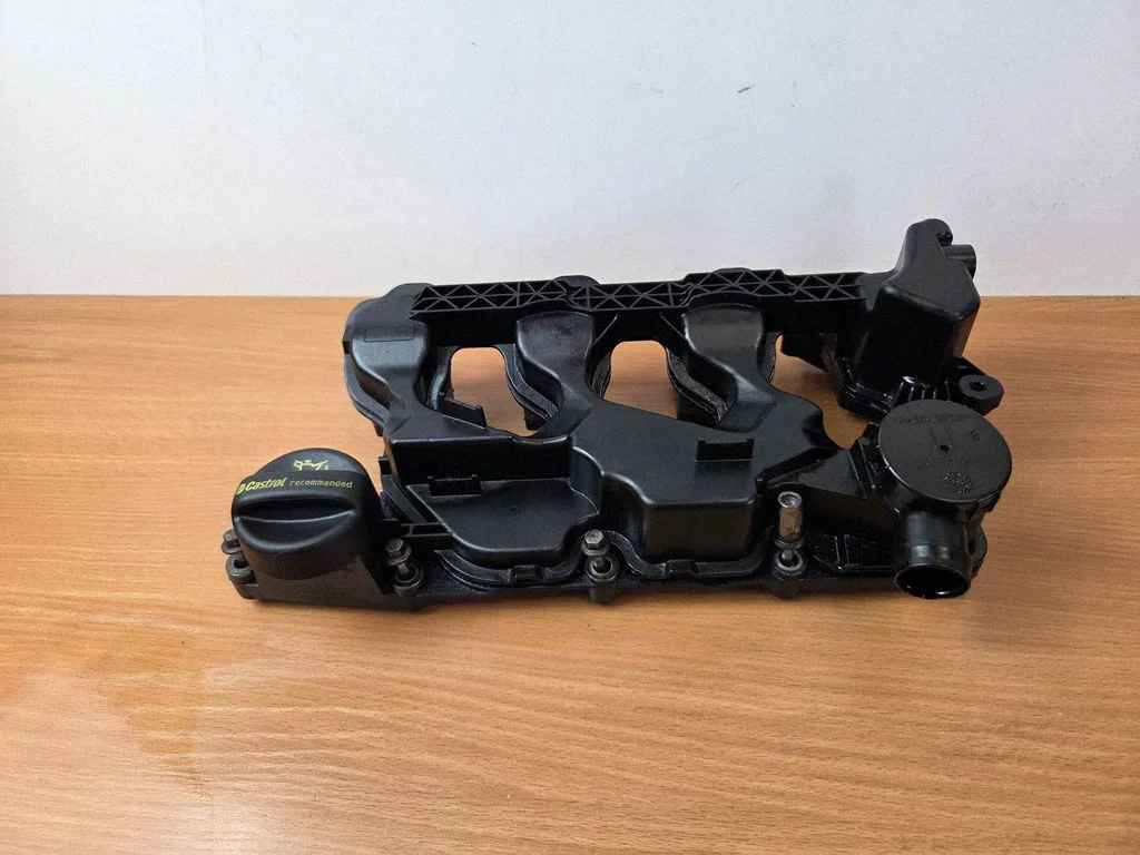 Rocker cam cover 9827624180